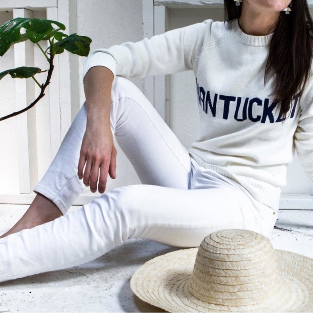 Delightful Design Nantucket Sweater Size XS Excellent Condition